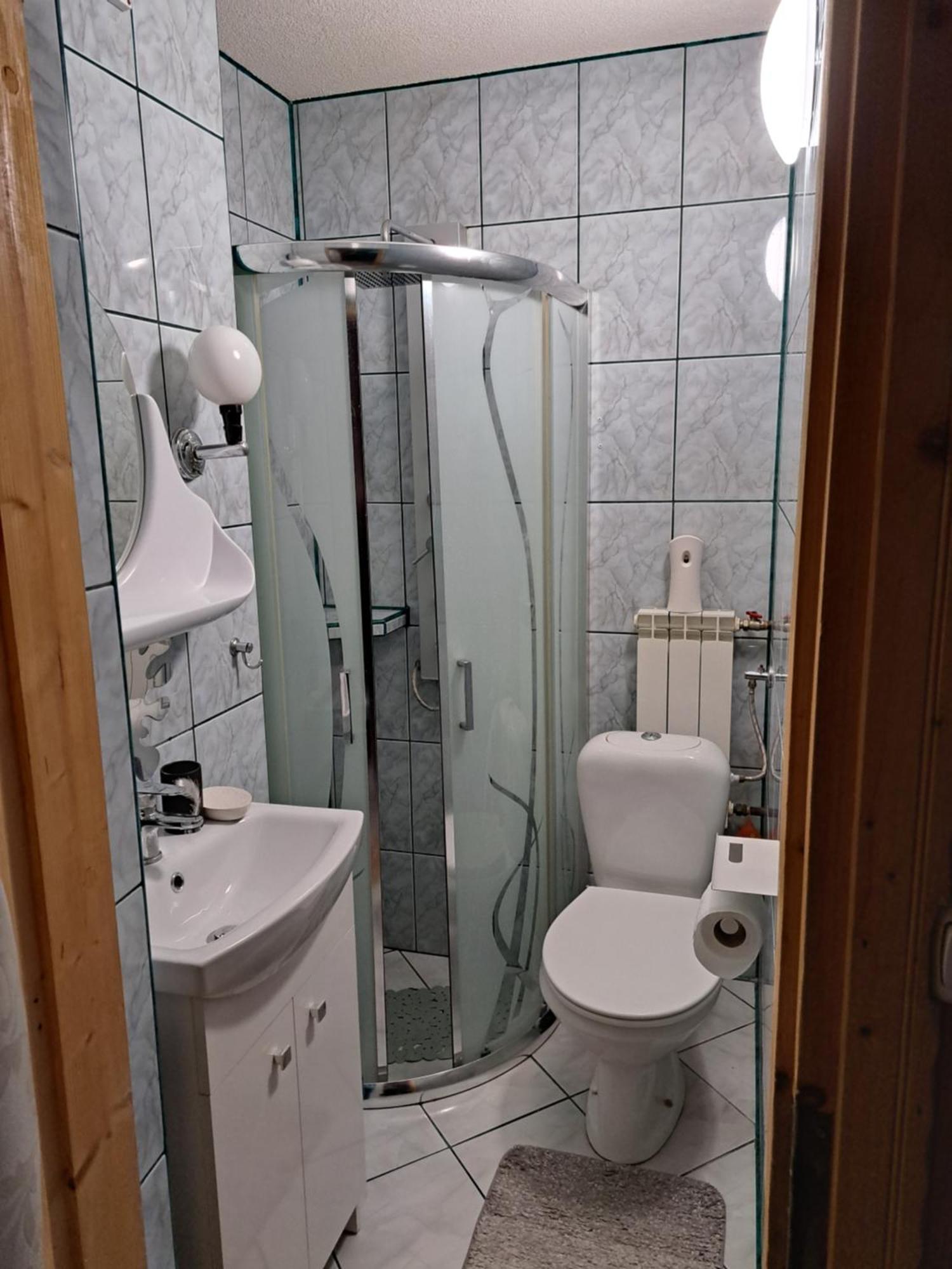 Pokoje Goscinne U Joanny Groń Kültér fotó